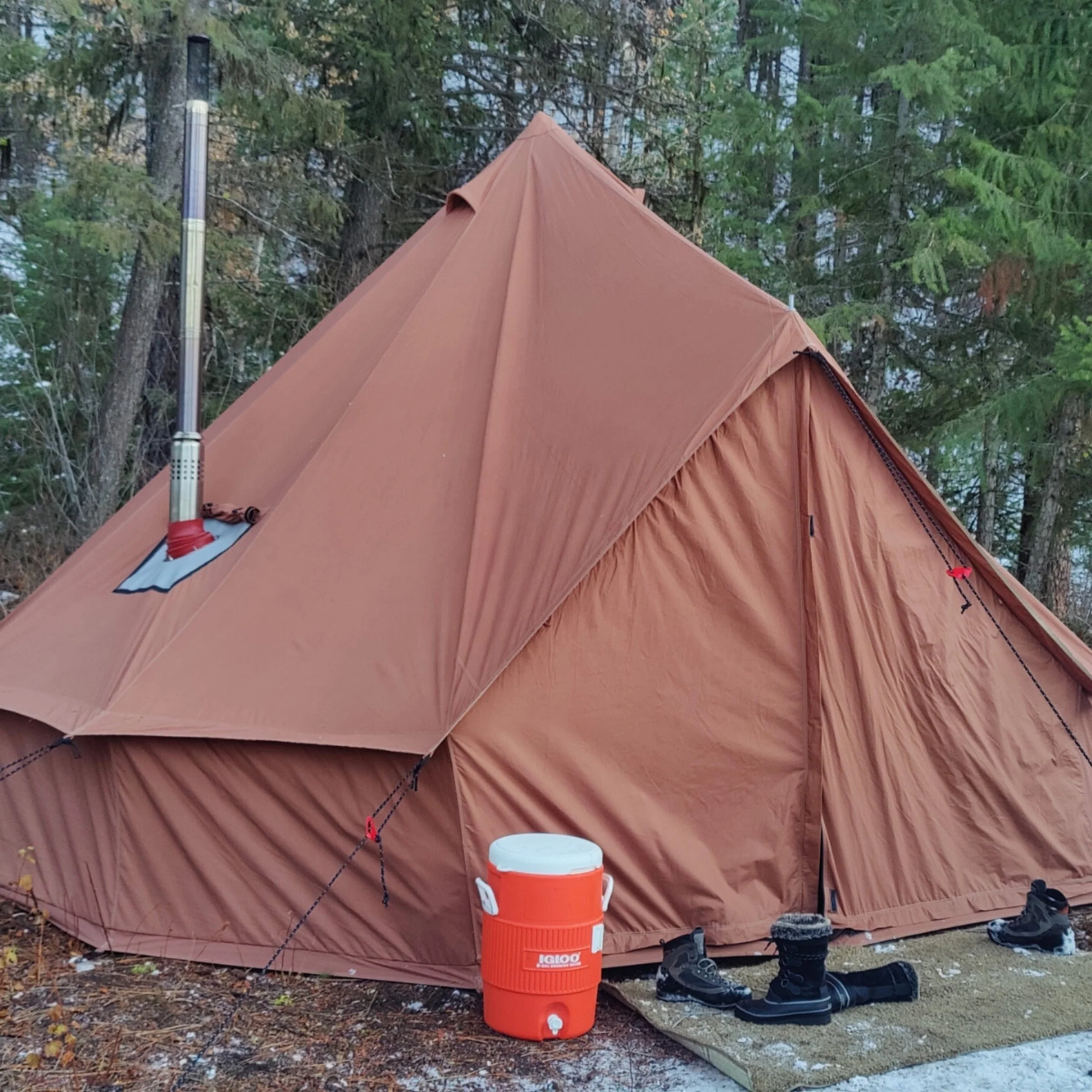16' Regatta Bell Tent - Image 16